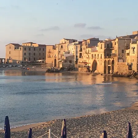 Dom wakacyjny Casa Vacanze Stephanie Cefalù